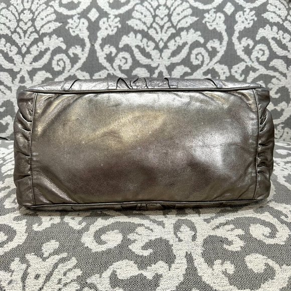 GUCCI $1595 Hysteria Metallic Bronze Leather Gold Hardware Tote Bag - Picture 7 of 10